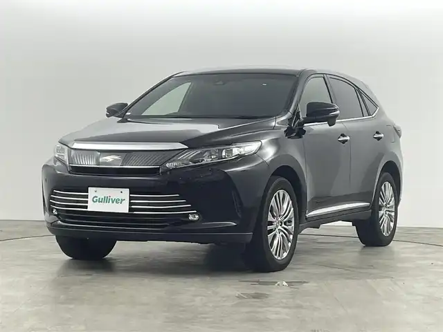 トヨタ ハリアー エレガンス 福島県 2015(平27)年 6.1万km ブラック パノラマサンルーフ/トヨタセーフティーセンス/・プリクラッシュセーフティー/・レーダークルーズコントロール/・クリアランスソナー/・レーンディパーチャーアラート/社外9型ALPINEナビ/・フルセグTV/・BT.CD/DVD.SD.AM/FM/パワーシート/ハーフレザーシート/ETC/LEDヘッドライト/純正AW/ステアリングスイッチ/プッシュスタート/スマートキー/純正フロアマット