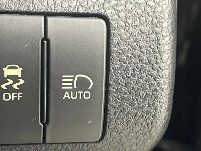 トヨタ ハリアー エレガンス 福島県 2015(平27)年 6.1万km ブラック パノラマサンルーフ/トヨタセーフティーセンス/・プリクラッシュセーフティー/・レーダークルーズコントロール/・クリアランスソナー/・レーンディパーチャーアラート/社外9型ALPINEナビ/・フルセグTV/・BT.CD/DVD.SD.AM/FM/パワーシート/ハーフレザーシート/ETC/LEDヘッドライト/純正AW/ステアリングスイッチ/プッシュスタート/スマートキー/純正フロアマット