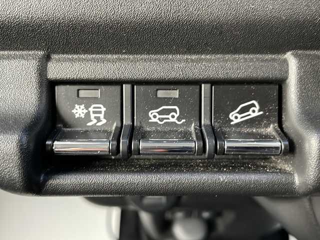 スズキ ハスラー Jスタイル ターボ 岐阜県 2021(令3)年 4.6万km シフォンアイボリーメタリック/ガンメタリック2トーン デュアルカメラブレーキサポート/スズキセーフティサポート/・後退時ブレーキサポート/・車線逸脱抑制制御機能/・車線逸脱警報機能/・パーキングソナー/・横滑り防止装置（ＥＳＰ）/純正ナビ/CD.DVD.BT.USB.SmartphoneLink/全方位カメラ/フルセグ/ハーフレザーシート/シートヒーター/ダウンヒルアシスト/グリップコントロール/ドライブレコーダー/アイドリングストップ/LEDヘッドライト/プッシュスタート/スマートキー