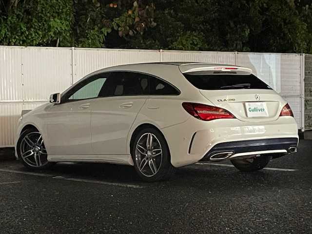 メルセデス・ベンツ ＣＬＡ１８０ Sブレイク　スポーツ 茨城県 2017(平29)年 6万km カルサイトホワイト 純正ナビ【AM/FM/CD/DVD/フルセグ】/レザーシート/バックカメラ/シートヒーター/D席パワーシート/メモリシート/ETC2.0/コーナーセンサー/横滑り防止装置/LEDライト/保証書/スペアキー×１