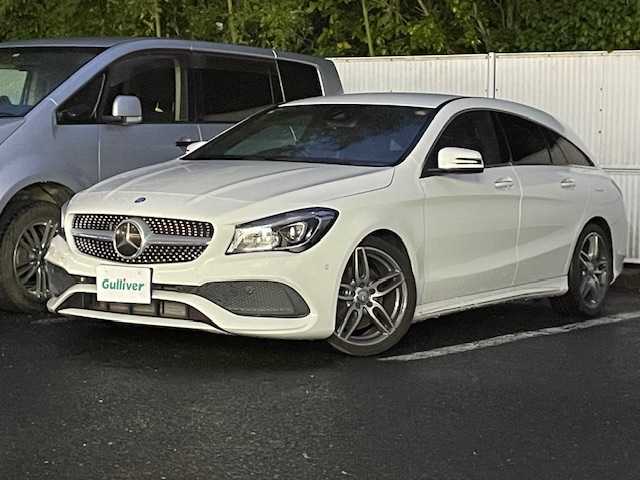 メルセデス・ベンツ ＣＬＡ１８０ Sブレイク　スポーツ 茨城県 2017(平29)年 6万km カルサイトホワイト 純正ナビ【AM/FM/CD/DVD/フルセグ】/レザーシート/バックカメラ/シートヒーター/D席パワーシート/メモリシート/ETC2.0/コーナーセンサー/横滑り防止装置/LEDライト/保証書/スペアキー×１