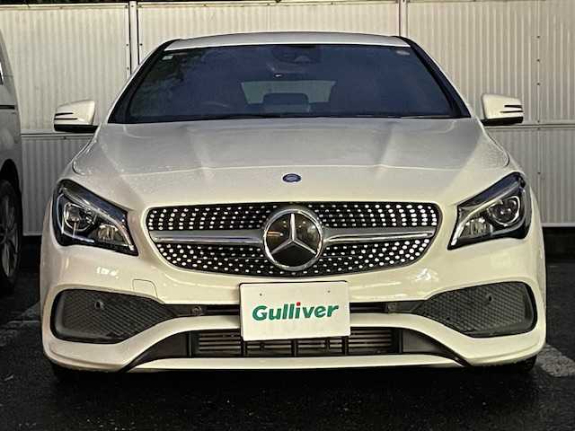 メルセデス・ベンツ ＣＬＡ１８０ Sブレイク　スポーツ 茨城県 2017(平29)年 6万km カルサイトホワイト 純正ナビ【AM/FM/CD/DVD/フルセグ】/レザーシート/バックカメラ/シートヒーター/D席パワーシート/メモリシート/ETC2.0/コーナーセンサー/横滑り防止装置/LEDライト/保証書/スペアキー×１