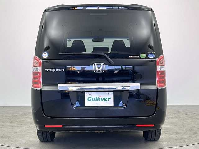 ホンダ ステップワゴン G コンフォートセレクション 大阪府 2013(平25)年 8.7万km クリスタルブラックパール 純正9インチインターナビ/【ワンセグTV/CD/DVD/USB接続/FM/AM】/両側パワースライドドア/クルーズコントロール/バックカメラ/100V電源/ビルトインETC/キセノンヘッドライト/オートライト/アイドリングストップ/リモコンキー/スペアキー１本/横滑り防止/ABS