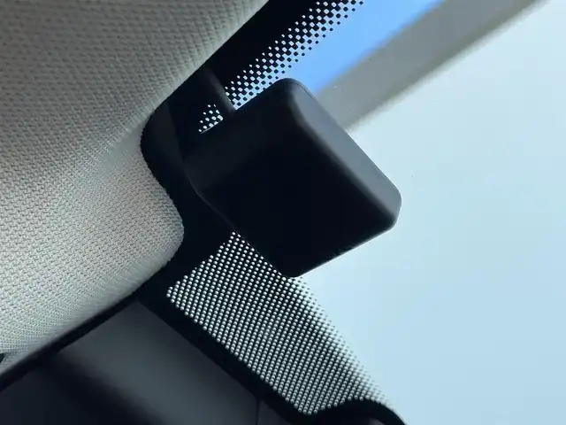 ルノー キャプチャー Sエディション 東京都 2023(令5)年 1.3万km 黒 純正ディスプレイオーディオ/アダプティブクルーズコントロール/ドライブレコーダー/ステアリングヒーター/純正18インチアルミホイール/LEDヘッドライト/ETC/スマートキー/プッシュスタート