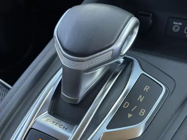 ルノー キャプチャー Sエディション 東京都 2023(令5)年 1.3万km 黒 純正ディスプレイオーディオ/アダプティブクルーズコントロール/ドライブレコーダー/ステアリングヒーター/純正18インチアルミホイール/LEDヘッドライト/ETC/スマートキー/プッシュスタート