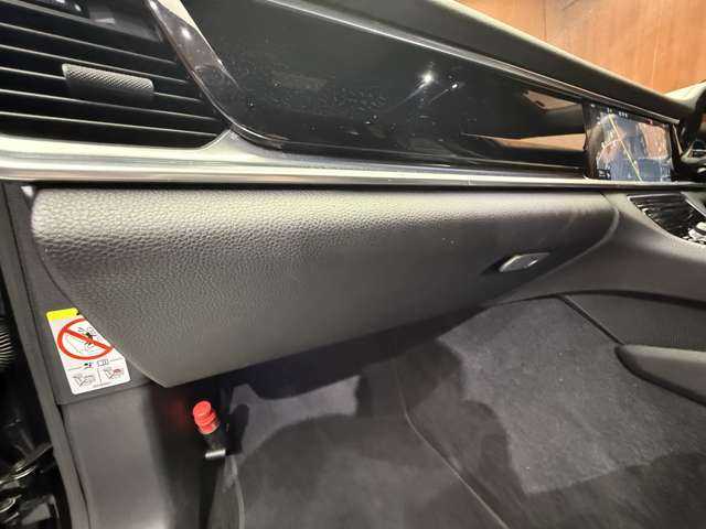 ポルシェ パナメーラ 千葉県 2017(平29)年 5.4万km ヴァルカノグレーメタリック スポーツクロノＰＫＧ　/黒革シート　/クルーズコントロール　/ナビ　/地デジＴＶ　/３６０°　/Ｂｌｕｅｔｏｏｔｈ接続　/電動シート　/シートヒーター　/電動リアゲート　/ソフトクローズドア　　/ＬＫＡ　/ＥＴＣ　/ドラレコ