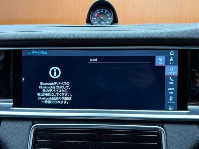 ポルシェ パナメーラ 千葉県 2017(平29)年 5.4万km ヴァルカノグレーメタリック スポーツクロノＰＫＧ　/黒革シート　/クルーズコントロール　/ナビ　/地デジＴＶ　/３６０°　/Ｂｌｕｅｔｏｏｔｈ接続　/電動シート　/シートヒーター　/電動リアゲート　/ソフトクローズドア　　/ＬＫＡ　/ＥＴＣ　/ドラレコ