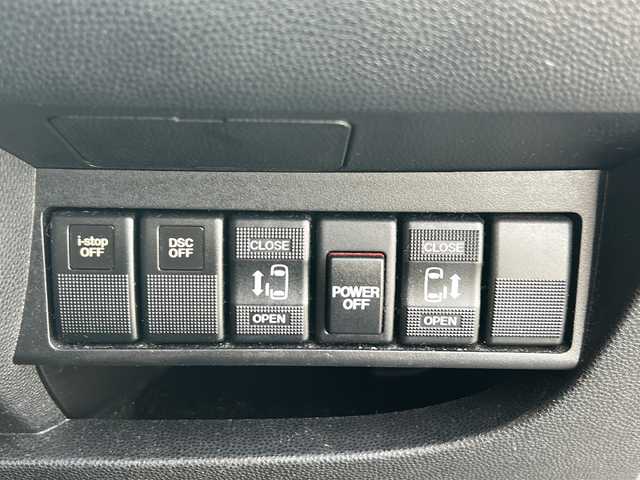 マツダ ビアンテ 20S 香川県 2011(平23)年 9.5万km ブリリアントブラック 純正ナビ（ワンセグTV/CD/DVD)/バックカメラ/ダイナミック・スタビリティ・コントロール/3列シート/両側パワースライドドア/アイドリングストップ/HIDヘッドライト/ETC/スペアキー