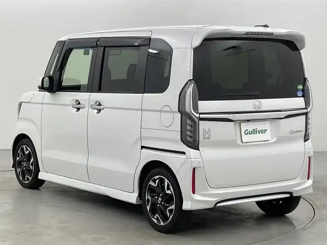 ホンダ Ｎ ＢＯＸ カスタム G L ターボ ホンダセンシング 福岡県 2018(平30)年 6.3万km プラチナホワイトパール 純正ナビ（ＢＴ，フルセグＴＶ）　/バックカメラ　/ドラレコ　/ＥＴＣ　/ホンダセンシング　/ＡＣＣ　/衝突被害軽減　/レーンキープ　/パドルシフト　/両側電動スライドドア　/ハーフレザーシート　/革巻きステアリング　/ＬＥＤ