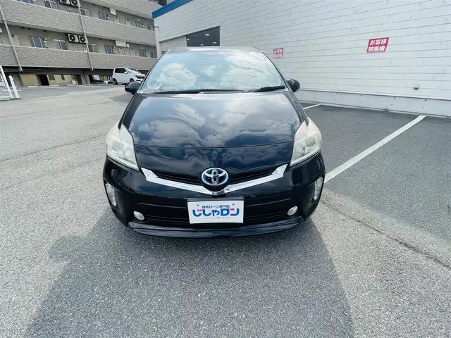 トヨタ プリウス S 岡山県 2014(平26)年 13万km ブラック (株)IDOMが運営する【じしゃロン岡山店】の自社ローン専用車両になります。こちらは現金またはオートローンご利用時の価格です。自社ローンご希望の方は別途その旨お申付け下さい/社外アルミ/社外シートカバー/純正ナビ/バックカメラ/ETC/CD/DVD/TV/BT