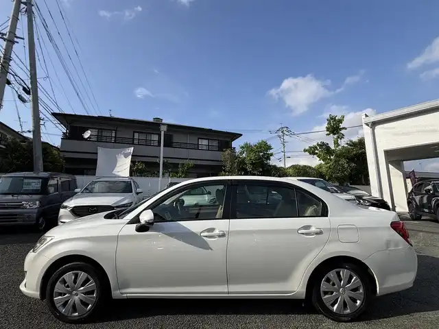 トヨタ カローラ アクシオ 1．5X 熊本県 2012(平24)年 7万km ホワイトパールクリスタルシャイン ワンオーナー/純正メモリーナビ/ワンセグTV[CD/DVD/Bluetooth]/コーナーセンサー/カーテンエアバック/横滑り防止装置/純正フロアマット/パワーウィンドウ/パワーステアリング/ABS/取扱説明書/保証書