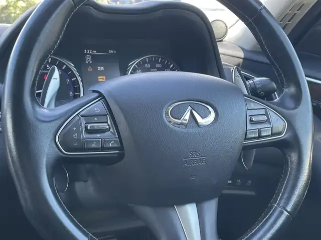 日産 スカイライン ハイブリッド 350GT Type SP 愛知県 2014(平26)年 11.4万km クリスタルホワイトパール (株)IDOMが運営する【じしゃロン名古屋鳴海店】の自社ローン専用車両になりますこちらは現金またはオートローンご利用時の価格です。自社ローンご希望の方は別途その旨お申付け下さい/プッシュスタート/レザーシート/前席パワーシート/シートヒーター/純正ナビ・TV/アラウンドビューモニター/クルーズコントロール/ETC