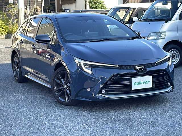 トヨタ カローラツーリング ダブルバイビー 大阪府 2023(令5)年 1.6万km マッシブグレー 純正ディスプレイオーディオ/純正ナビ.フルセグ.BT/バックカメラ/ビルトインETC2.0/オートLEDヘッドライト/オートハイビーム/レーダークルコン/スマートキー/プッシュスタート/クリアランスソナー/ブラインドスポットモニター/純正フロアマット