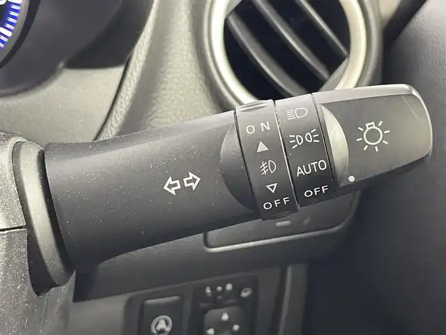 日産 デイズ ハイウェイスターG ターボ 大阪府 2018(平30)年 5.9万km プレミアムパープルP エマージェンシーブレーキ/純正ナビ（Bluetooth/CD/DVD/AM/FM）/アラウンドビューモニター/クルーズコントロール/フォグランプ/オートマチックハイビーム/純正15インチアルミホイール/車線逸脱警報機能/先行車発進お知らせ機能/標識認識機能/スマートキー/ETC