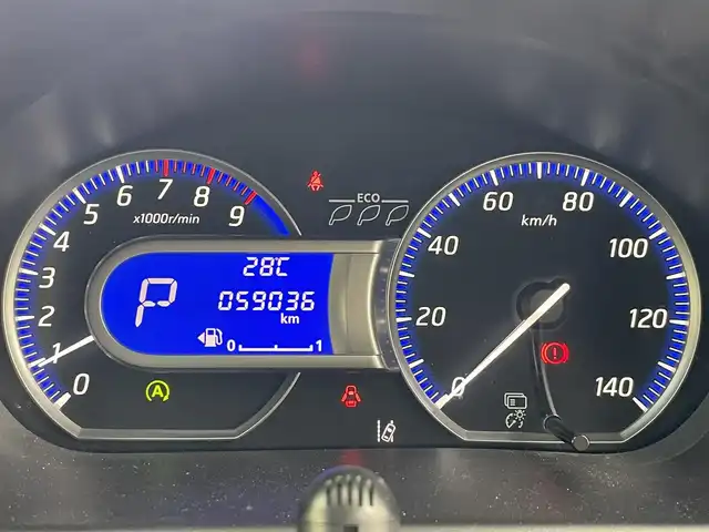 日産 デイズ ハイウェイスターG ターボ 大阪府 2018(平30)年 5.9万km プレミアムパープルP エマージェンシーブレーキ/純正ナビ（Bluetooth/CD/DVD/AM/FM）/アラウンドビューモニター/クルーズコントロール/フォグランプ/オートマチックハイビーム/純正15インチアルミホイール/車線逸脱警報機能/先行車発進お知らせ機能/標識認識機能/スマートキー/ETC