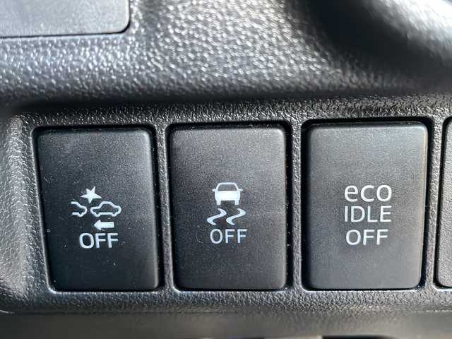 ダイハツ キャスト アクティバ G SAⅡ 富山県 2017(平29)年 4.9万km ブラックマイカメタリック 社外ＳＤナビ/社外CD、DVD、フルセグTV/バックカメラ/４WD/ETC/プッシュスタート/スマートキー/後方コーナーセンサー/純正アルミホイール/純正フロアマット/ダウンヒルアシストコントロール/盗難防止装置/レーンキープアシスト