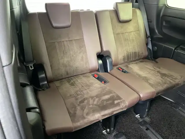 トヨタ エスクァイア ハイブリッド Gi プレミアムパッケージ 岐阜県 2017(平29)年 11.1万km アバンギャルドブロンズメタリック トヨタセーフティセンス/・プリクラッシュセーフティ/・レーンディパーチャーアラート/クルーズコントロール/純正SD9インチナビ（NSZT-Y66T)/フルセグ/BT/DVD/USB/バックカメラ/ビルトインETC/純正ドライブレコーダー/両側パワースライドドア/ハーフレザーシート/前席シートヒーター/ハンドルヒーター/100V充電/純正フロアマット/サイドバイザー/LEDヘッドライト/オートライト/フォグランプ/純正15インチAW/プッシュスタート/保証書/取扱説明書/スペアキー/スマートキー