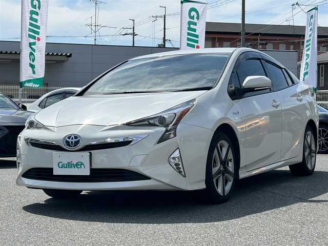 トヨタ プリウス S ツーリングセレクション 奈良県 2018(平30)年 12万km ホワイトパールクリスタルシャイン １オーナー/純正ディーラーナビ(MSCD-W66)/BT/CD/SD/TV//コーナーセンサー/横滑り防止装置/バックカメラ/ETC/フルレザーシート/シートヒーター/モード切替/オートLEDライト/保証書・取説付