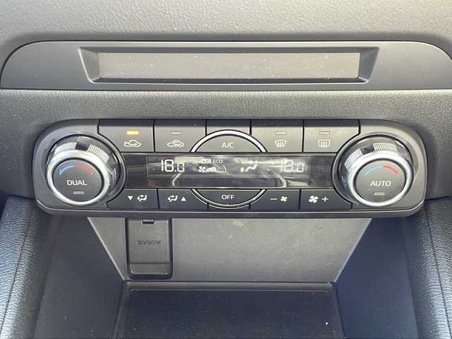 マツダ ＣＸ－５ 25S プロアクティブ 青森県 2017(平29)年 10万km スノーフレイクホワイトパールマイカ ・4WD/・純正SDナビ/・Bluetooth/フルセグ/・バックカメラ/・衝突被害軽減ブレーキ/・レーンキープアシスト/・レーダークルーズコントロール/・横滑り防止装置/・前後コーナーセンサー/・オートライト/・オートマチックハイビーム/・アイドリングストップ/・スマートキー/・ETC/・純正LEDヘッドライト/・純正19AW/・純正フロアマット/・保証書
