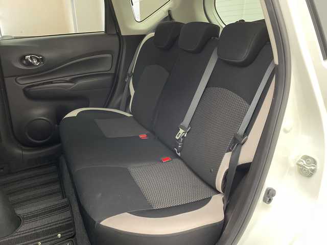 日産 ノート X Vセレクション 愛媛県 2020(令2)年 3.4万km ブリリアントホワイトパール 純正ナビ/フルセグ／Ｂｌｕｅｔｏｏｔｈ/全方位カメラ/ＥＴＣ/前方ドライブレコーダー/前後コーナーセンサー/レーンキープアシスト/ＬＥＤヘッドライト/デジタルインナーミラー/ステアリングスイッチ