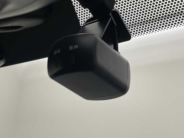 日産 ノート X Vセレクション 愛媛県 2020(令2)年 3.4万km ブリリアントホワイトパール 純正ナビ/フルセグ／Ｂｌｕｅｔｏｏｔｈ/全方位カメラ/ＥＴＣ/前方ドライブレコーダー/前後コーナーセンサー/レーンキープアシスト/ＬＥＤヘッドライト/デジタルインナーミラー/ステアリングスイッチ