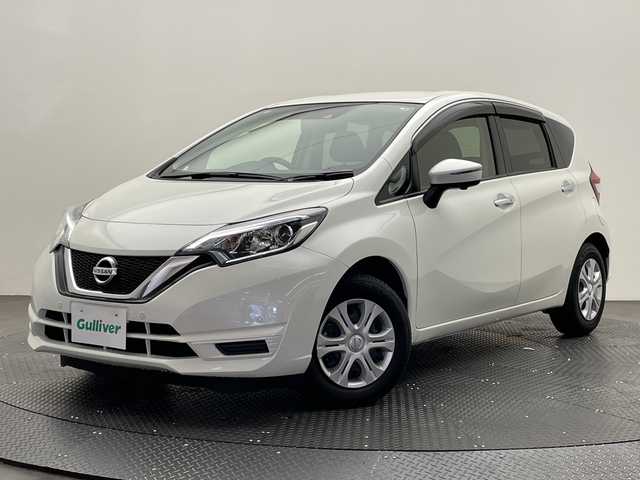 日産 ノート X Vセレクション 愛媛県 2020(令2)年 3.4万km ブリリアントホワイトパール 純正ナビ/フルセグ／Ｂｌｕｅｔｏｏｔｈ/全方位カメラ/ＥＴＣ/前方ドライブレコーダー/前後コーナーセンサー/レーンキープアシスト/ＬＥＤヘッドライト/デジタルインナーミラー/ステアリングスイッチ