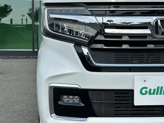 ホンダ Ｎ ＢＯＸ カスタム L 和歌山県 2022(令4)年 6.5万km プラチナホワイトパール 純正7インチナビ/フルセグTV/Bluetooth/CD/DVD/USB/TVキャンセラー/ビルトインETC/バックカメラ/ホンダセンシング/レーダークルーズコントロール/パーキングセンサー/両側パワースライドドア/電動パーキングブレーキ/ブレーキホールド/ステアリングスイッチ/LEDヘッドライト/フォグランプ/オートライト/ヘッドライトレベライザー/前席シートヒーター/リアドアサンシェード/シートバックテーブル/純正14インチAW/ドアバイザー/プッシュスタート/スマートキー/スペアキー/取扱説明書