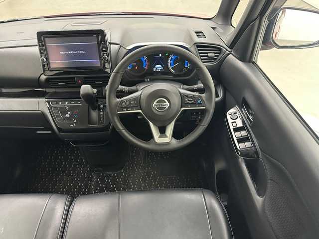 日産 ルークス HWS Gターボ プロパイロットED 兵庫県 2020(令2)年 4万km スパークリングレッドM 純正9インチナビ/フルセグ CD DVD BT MSV/アラウンドビューモニター/両側パワースライドドア/ハンズフリー機能付き/プロパイロット/レーダークルーズコントロール/エマージェンシーブレーキ/レーンキープアシスト/ソナー/ビルトインETC/ドアバイザー/純正フロアマット/LEDヘッドライト/LEDフォグライト/オートライト/レザー調シートカバー/スマートキー