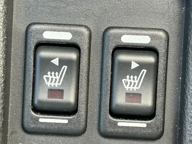 トヨタ ８６ GT リミテッド 熊本県 2012(平24)年 7.1万km クリスタルブラックシリカ 社外ナビ/・AM/FM/CD/DVD/BT/SD/フルセグTV/モデリスタエアロ/RAYSアルミホイール/ハーフレザーシート/前席シートヒーター/ドライブレコーダー/ヤマハCOXパフォーマンスダンパー/ETC/純正フロアマット/革巻きステアリング/パドルシフト/電動格納ミラー/フォグランプ/ドアバイザー/プッシュスタート