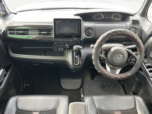 ホンダ Ｎ ＢＯＸ カスタム G EX ターボ ホンダセンシング 京都府 2019(平31)年 8万km プラチナホワイトパール 社外メモリナビ　バックカメラ　ビルトインＥＴＣ　両側パワースライドドア　アダプティブクルーズコントロール　パドルシフト　ＬＥＤヘッドライト　オートライト　プッシュスタート　スペアキー