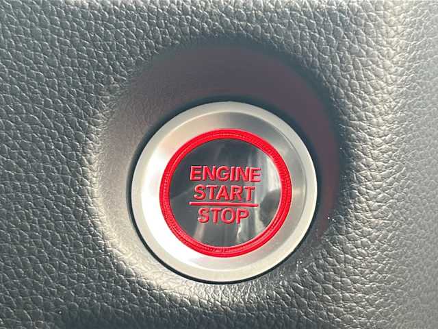 ホンダ Ｎ ＢＯＸ カスタム G EX ターボ ホンダセンシング 京都府 2019(平31)年 8万km プラチナホワイトパール 社外メモリナビ　バックカメラ　ビルトインＥＴＣ　両側パワースライドドア　アダプティブクルーズコントロール　パドルシフト　ＬＥＤヘッドライト　オートライト　プッシュスタート　スペアキー