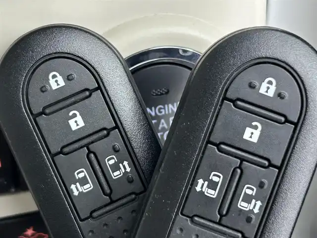 ダイハツ ムーヴ キャンバス G メイクアップ VS SAⅢ 道央・札幌 2021(令3)年 0.8万km パールホワイトⅢ/ナチュラルベージュマイカメタリック 2トーン ・４WD/・寒冷地仕様/・スマートアシストIII/・衝突被害軽減ブレーキ/・レーンキープアシスト/・オートハイビーム/・純正メモリナビ/・フルセグ/BT/CD/DVD/・アラウンドビューモニター/・ETC/・両側パワースライドドア/・シートヒーター/・ステアリングスイッチ/・ドアロック連動ミラー/・横滑り防止装置/・プッシュスタート/・スマートキー/・電格ミラー/・オートライト/・LEDヘッドライト