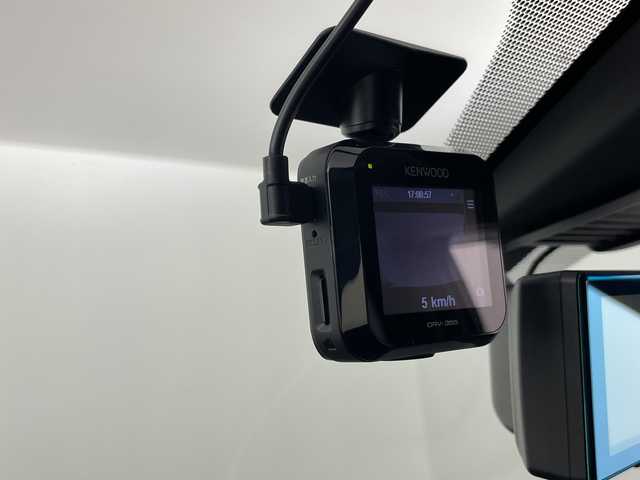 日産 キックス X 愛知県 2024(令6)年 2.8万km ブリリアントホワイトパール 禁煙車/ワンオーナー/純正9インチナビ/（CD/DVD/Bluetooth/フルセグTV/USB/SD)/全方位カメラ/プロパイロット/衝突軽減ブレーキ/クリアランスソナー/レーンキープアシスト/オートマチックハイビーム/レーダークルーズコントロール/デジタルインナーミラー/ドライブレコーダー/ETC/ハーフレザーシート/シートヒーター/ステアリングヒーター/純正17インチアルミホイール/スマートキー/スペアキー１本/プッシュスタート/LEDヘッドライト/フロントフォグランプ/オートライト/純正フロアマット/横滑り防止装置/電動格納ミラー/電子パーキングブレーキ/オートホールド