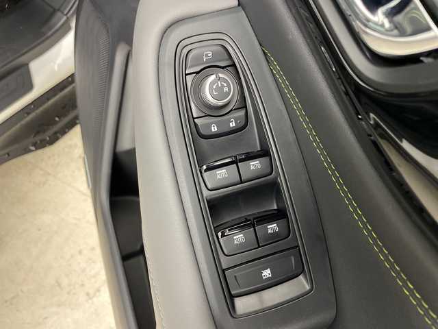 スバル アウトバック X－ブレイクEX 道央・札幌 2022(令4)年 2.6万km クリスタルホワイトP ・4WD/・アイサイトX/・純正ナビ＆TV＆BT＆Applecarplay/AndroidAuto/・ハーマンカードンサウンドシステム/・寒冷地仕様/・バックカメラ/・レザーシート/・D/Nパワーシート/・シートヒーター全席/・ステアリングヒーター/・パワーバックドア/・クルーズコントロール/・LEDヘッドライト/・TVキャンセラー/・パドルシフト