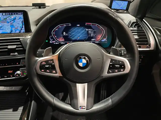 ＢＭＷ Ｘ３ xDrive20d Mスポーツ 道央・札幌 2021(令3)年 3万km サファイアブラックP メタリックペイント/ハイラインパッケージ/・ヴァーネスカレザーシート/・リアシートヒーティング/・ランバーサポート/・ポプラグレーファインウッドインテリアトリム/OP20インチアロイホイール/ドライビングアシストプラス/パーキングアシストプラス/360°カメラ/アンビエントライト/ヘッドアップディスプレイ/本革シート、シートヒーター/HiFiスピーカー
