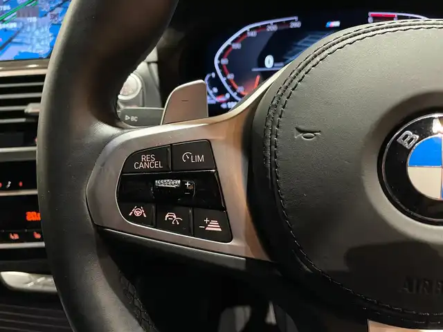 ＢＭＷ Ｘ３ xDrive20d Mスポーツ 道央・札幌 2021(令3)年 3万km サファイアブラックP メタリックペイント/ハイラインパッケージ/・ヴァーネスカレザーシート/・リアシートヒーティング/・ランバーサポート/・ポプラグレーファインウッドインテリアトリム/OP20インチアロイホイール/ドライビングアシストプラス/パーキングアシストプラス/360°カメラ/アンビエントライト/ヘッドアップディスプレイ/本革シート、シートヒーター/HiFiスピーカー