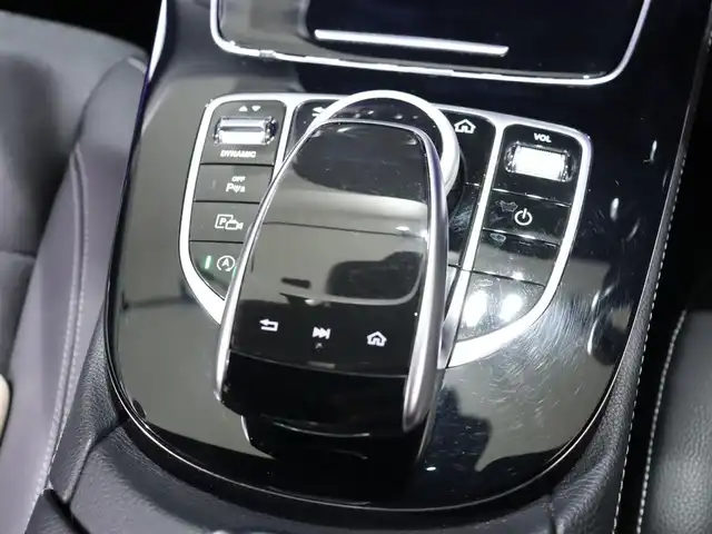 メルセデス・ベンツ Ｅ２５０ アバンギャルド スポーツ 静岡県 2016(平28)年 10.6万km ポーラホワイト ACC LKA BSM /ハーフレザー /シートヒーター /AppleCarplay /ナビ TV BT SD /360°カメラ /自動パーキング /電動トランク /コーナーセンサー /LEDヘッドライト /ドラレコ /パドルシフト /ETC2.0 /スマートキーｘ２