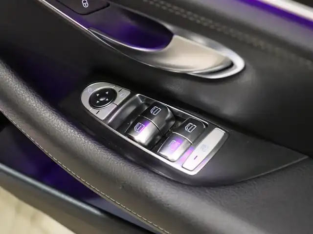 メルセデス・ベンツ Ｅ２５０ アバンギャルド スポーツ 静岡県 2016(平28)年 10.6万km ポーラホワイト ACC LKA BSM /ハーフレザー /シートヒーター /AppleCarplay /ナビ TV BT SD /360°カメラ /自動パーキング /電動トランク /コーナーセンサー /LEDヘッドライト /ドラレコ /パドルシフト /ETC2.0 /スマートキーｘ２