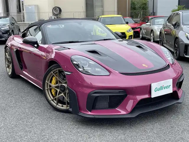 ポルシェ ポルシェ ７１８スパイダー RS 神奈川県 2025(令7)年 0.1万km パープル ヴァイザッハパッケージ/特注カラー：ルービースターネオ/ワンオーナー/サテンネオジム塗装20インチAW/ポルシェセラミックブレーキ(PCCB)/カーボンフロントリッド/フロントリフト/LEDヘッドライト/スポーツクロノパッケージ/PASM/純正フルバケットシート/純正メモリーナビ/純正USB/BT/SD再生/バックモニター/ETC2.0/クルーズコントロール/コーナーセンサー/キーレス×2/アイドリングストップ/純正フロアマット/保証書・取説あり