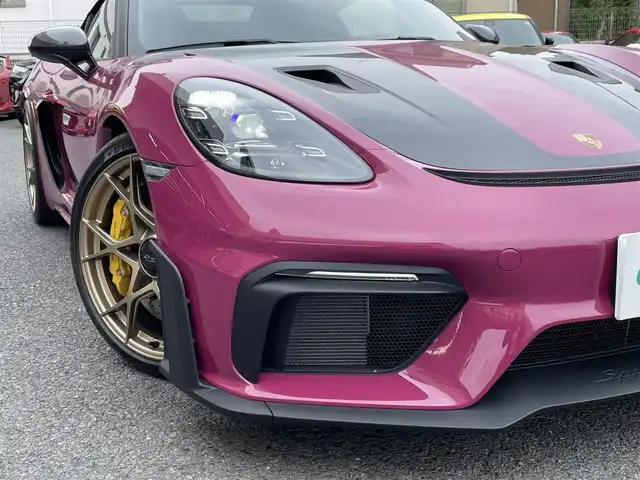 ポルシェ ポルシェ ７１８スパイダー RS 神奈川県 2025(令7)年 0.1万km パープル ヴァイザッハパッケージ/特注カラー：ルービースターネオ/ワンオーナー/サテンネオジム塗装20インチAW/ポルシェセラミックブレーキ(PCCB)/カーボンフロントリッド/フロントリフト/LEDヘッドライト/スポーツクロノパッケージ/PASM/純正フルバケットシート/純正メモリーナビ/純正USB/BT/SD再生/バックモニター/ETC2.0/クルーズコントロール/コーナーセンサー/キーレス×2/アイドリングストップ/純正フロアマット/保証書・取説あり