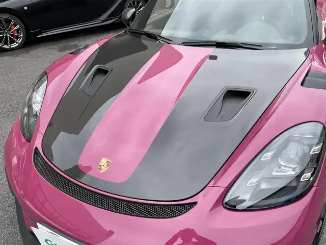 ポルシェ ポルシェ ７１８スパイダー RS 神奈川県 2025(令7)年 0.1万km パープル ヴァイザッハパッケージ/特注カラー：ルービースターネオ/ワンオーナー/サテンネオジム塗装20インチAW/ポルシェセラミックブレーキ(PCCB)/カーボンフロントリッド/フロントリフト/LEDヘッドライト/スポーツクロノパッケージ/PASM/純正フルバケットシート/純正メモリーナビ/純正USB/BT/SD再生/バックモニター/ETC2.0/クルーズコントロール/コーナーセンサー/キーレス×2/アイドリングストップ/純正フロアマット/保証書・取説あり