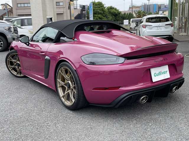 ポルシェ ポルシェ ７１８スパイダー RS 神奈川県 2025(令7)年 0.1万km パープル ヴァイザッハパッケージ/特注カラー：ルービースターネオ/ワンオーナー/サテンネオジム塗装20インチAW/ポルシェセラミックブレーキ(PCCB)/カーボンフロントリッド/フロントリフト/LEDヘッドライト/スポーツクロノパッケージ/PASM/純正フルバケットシート/純正メモリーナビ/純正USB/BT/SD再生/バックモニター/ETC2.0/クルーズコントロール/コーナーセンサー/キーレス×2/アイドリングストップ/純正フロアマット/保証書・取説あり