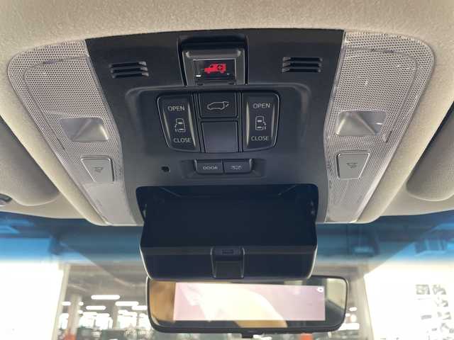 トヨタ アルファード S Cパッケージ 福岡県 2018(平30)年 4.6万km ブラック メーカーナビ/（AM FM CD DVD USB AUX BT）　/・ＪＢＬサウンド　/・フリップダウン　/・デジタルインナーミラー　/・クルコン　/・前後コーナーセンサー　/・レーンキープアシスト　/・衝突軽減　/・ＢＳＭ　/・ＲＳＡ　/・パワーシート　/・シートヒーター　/・エアシート/・シートメモリー/・バックカメラ/・ETC/・両側パワスラ/・パワーバックドア/・パーキングアシスト/・電動パーキングブレーキ/・ブレーキホールド/・純正フロアマット/・純正18インチアルミ/・オートライト/・オートハイビーム