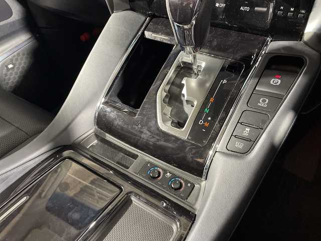 トヨタ アルファード S Cパッケージ 福岡県 2018(平30)年 4.6万km ブラック メーカーナビ/（AM FM CD DVD USB AUX BT）　/・ＪＢＬサウンド　/・フリップダウン　/・デジタルインナーミラー　/・クルコン　/・前後コーナーセンサー　/・レーンキープアシスト　/・衝突軽減　/・ＢＳＭ　/・ＲＳＡ　/・パワーシート　/・シートヒーター　/・エアシート/・シートメモリー/・バックカメラ/・ETC/・両側パワスラ/・パワーバックドア/・パーキングアシスト/・電動パーキングブレーキ/・ブレーキホールド/・純正フロアマット/・純正18インチアルミ/・オートライト/・オートハイビーム