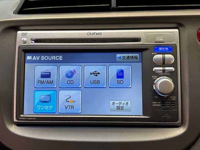 ホンダ フィット G スマートセレクション 埼玉県 2013(平25)年 5.3万km ピュアブルーメタリック 純正メモリーナビ/ CD/USB/ワンセグ/バックカメラ/HIDオートライト/ETC/スマートキー/禁煙車