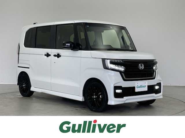ホンダ Ｎ ＢＯＸ カスタム L ターボ スタイル+ブラック 埼玉県 2022(令4)年 2.8万km プラチナホワイトパール 社外９インチナビ　バックカメラ　シートヒーター　両側パワースライドドア　ホンダセンシング　アダプティブクルーズコントロール　ＬＥＤヘッドライト　スマートキー　ＥＴＣ　地デジＴＶ　オートライト
