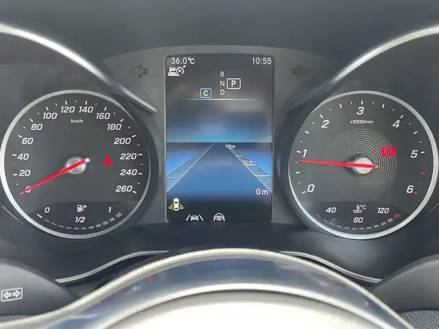 メルセデス・ベンツ ＧＬＣ２２０ d 4マチック AMGライン 東京都 2019(令1)年 4.3万km 白 パノラマルーフ/純正ナビ/フルセグTV/360°カメラ/ハーフレザーシート/シートヒーター/アンビエントライト/ワイヤレス充電/ACC/LKA/BSM
