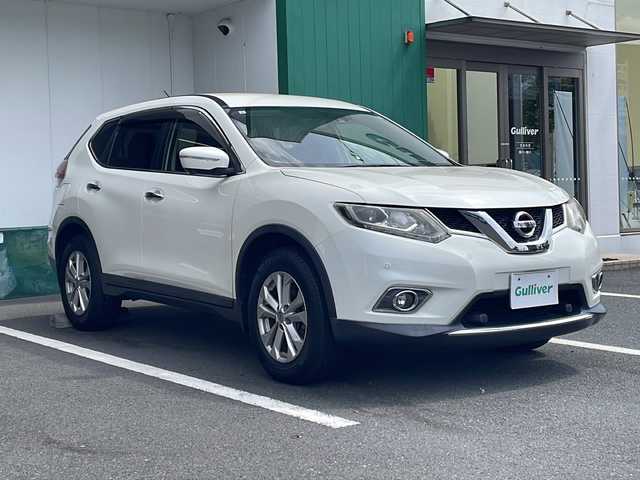 日産 エクストレイル 20X エマージェンシーブレーキ 京都府 2017(平29)年 8万km ブリリアントホワイトパール 純正ナビ　アラウンドビューモニター　Ｂｌｕｅｔｏｏｔｈオーディオ　ＵＳＢ接続　フルセグ　ＤＶＤ再生　クルーズコントロール　カブロンシート　シートヒーター　ブラインドスポットモニター　ＬＥＤライト