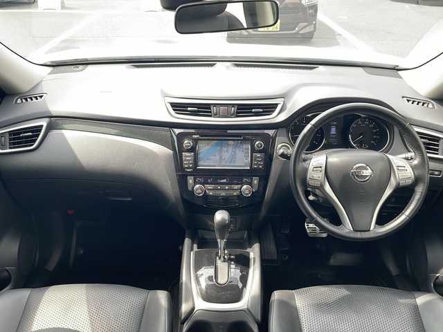 日産 エクストレイル 20X エマージェンシーブレーキ 京都府 2017(平29)年 8万km ブリリアントホワイトパール 純正ナビ　アラウンドビューモニター　Ｂｌｕｅｔｏｏｔｈオーディオ　ＵＳＢ接続　フルセグ　ＤＶＤ再生　クルーズコントロール　カブロンシート　シートヒーター　ブラインドスポットモニター　ＬＥＤライト