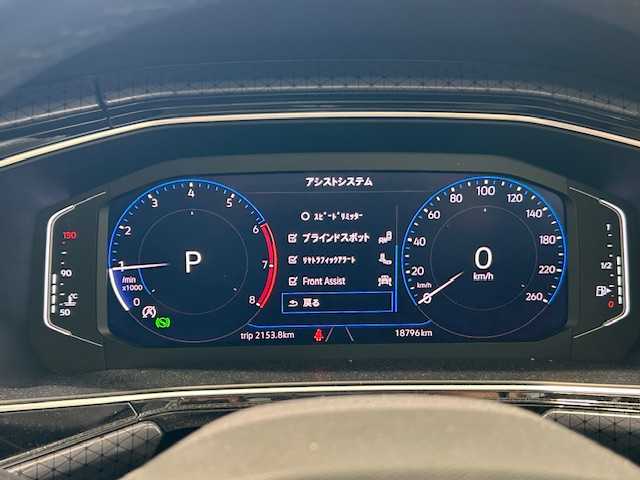 フォルクスワーゲン ＶＷ Ｔ－クロス TSI アクティブ 宮城県 2023(令5)年 1.9万km 白 アダプティブ・クルーズ・コントロール/リヤクロストラフィックアラート/ブラインドスポットモニター/レーンアシスト/純正ナビ/（Discover Pro）/・バックカメラ/・Bluetooth/USB/Apple Carplay/AndroidAuto/・純正ビルトインETC2.0/前後コーナーセンサー/MTモード付きAT/ルーフレール/プッシュスタート/スマートキー/・スペアキー/アイドリングストップ/純正LEDヘッドライト/・オートライト/・フォグランプ/純正アルミホイール/純正フロアマット